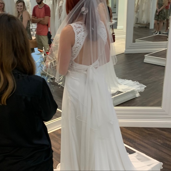 Sophias wedding dress - Picture 3 of 7